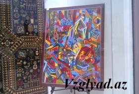 Азербайджанское искусство в витринах торгового центра - ФОТО